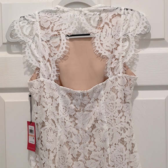 Vince Camuto Lace Dress - Picture 4 of 8